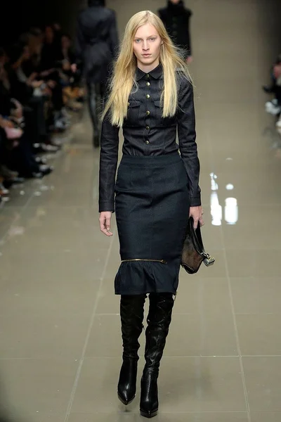 Look 34